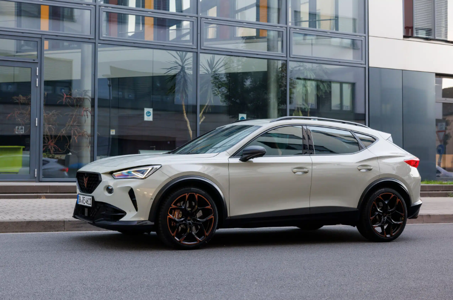 cupra formentor leasing​